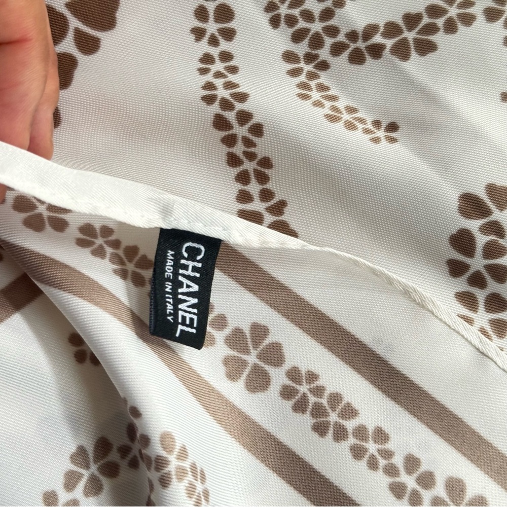 Chanel luxury vibes silky scarf 35x35‼️LAST ONE LEFT - Picture 5 of 5